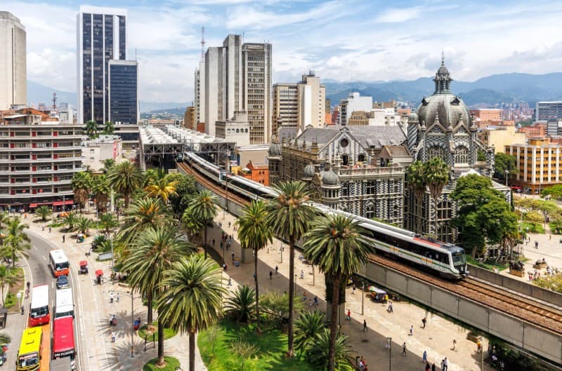 Servicio de marketing médico en Medellín, Colombia - Agencia Amedik 2